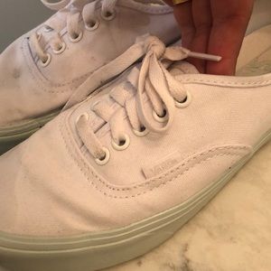 Vans Ultra Cush White Sneakers